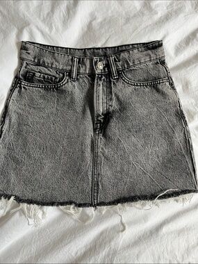 ALLSAINTS black grey acid washed denim mini skirt size 4 women’s closet staple